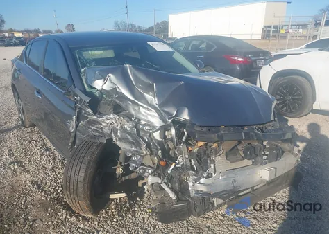 2019 Nissan Altima 2.5 S z USA, uszkodzony, nr VIN 1N4BL4BV8KC254370